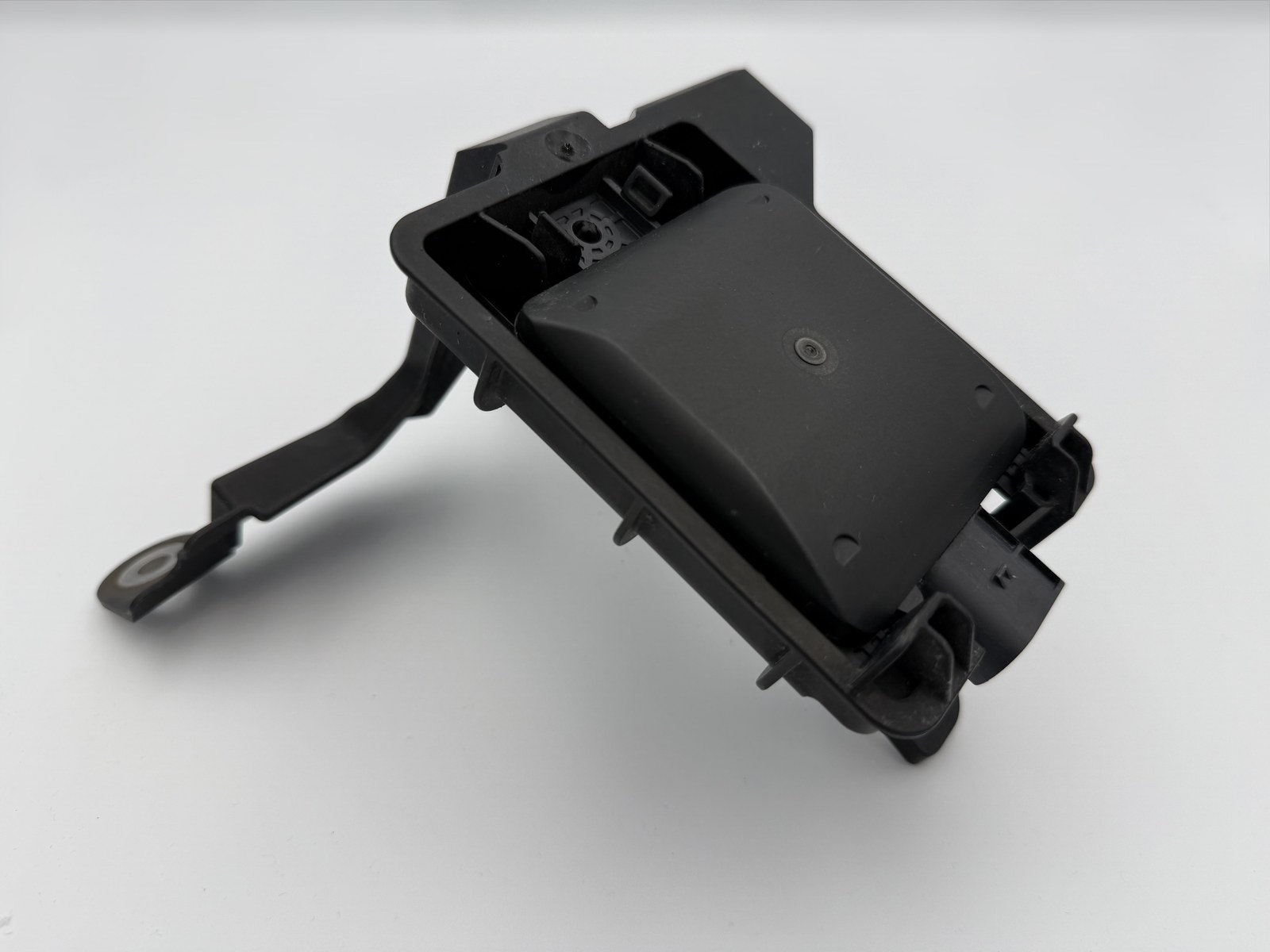 VW GOLF MK8 RIGHT REAR RADAR SENSOR & BRACKET 5H6907456B 2020-2024 2Q0907686J