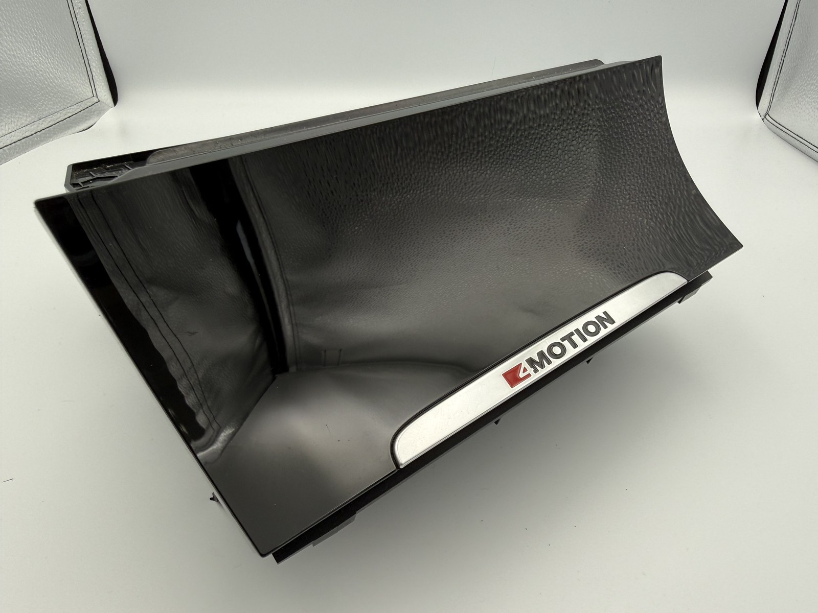 VW GOLF MK7 MK7.5 R 4MOTION GLOSS BLACK CENTER STORAGE INTEIRIOR TRIM 5G2863391