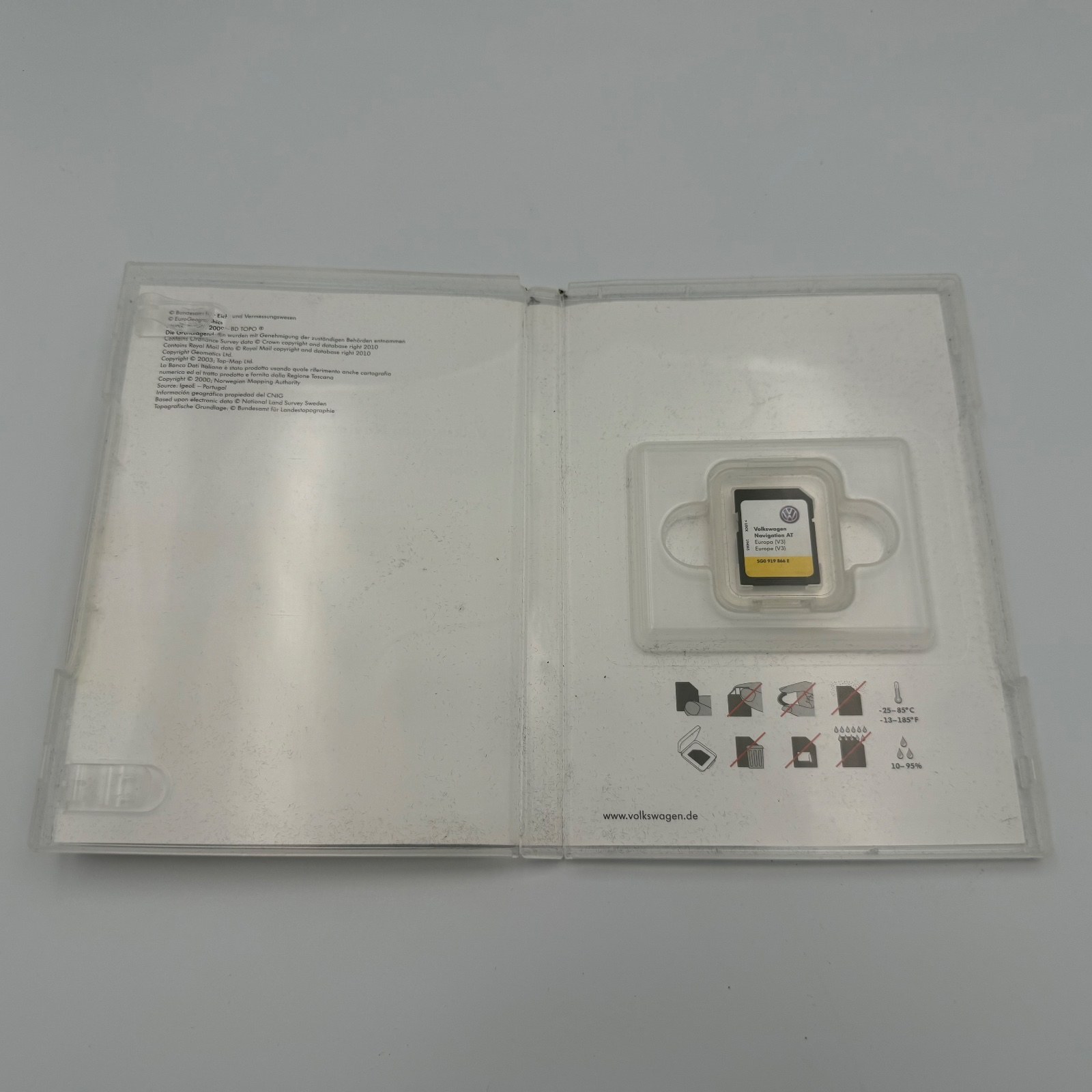 VW Golf MK7 Discover Media MIB1 Europe V3 Sat Nav SD Card & Case 5G0919866D